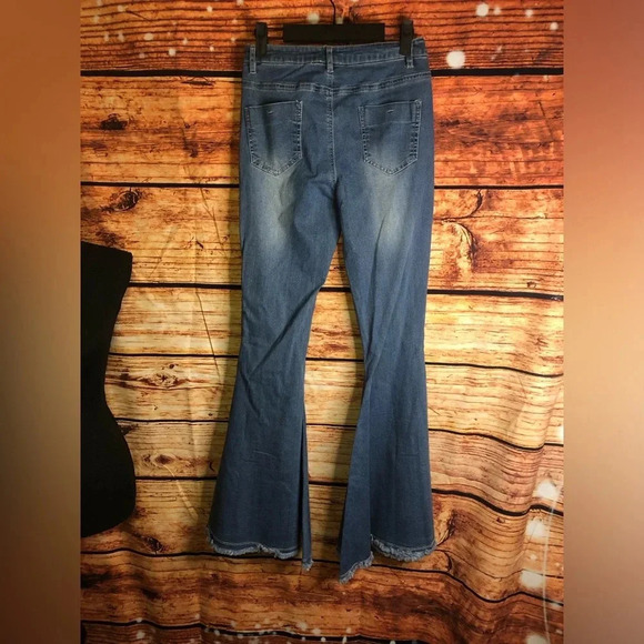 Extreme Flare Jeans - Picture 8 of 13